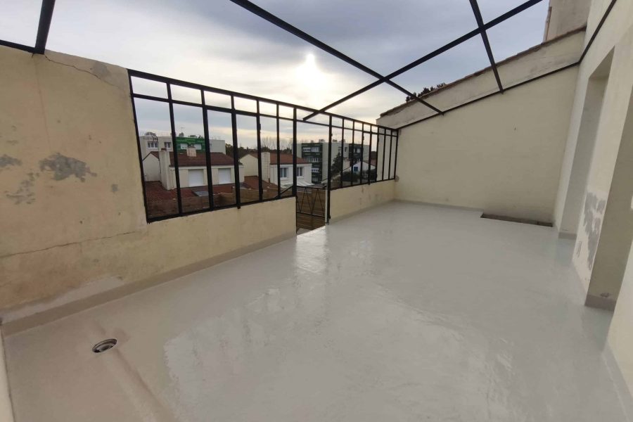 Étanchéité liquide résine bâtiment terrasse balcon